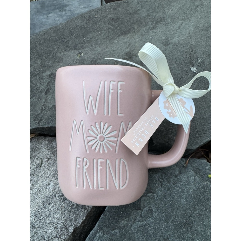 Rae Dunn Wife Mom Friend Coffee Tea Mug Cup 18 Oz Ceramic, Daisy Lover Gift Idea - Picture 3 of 4
